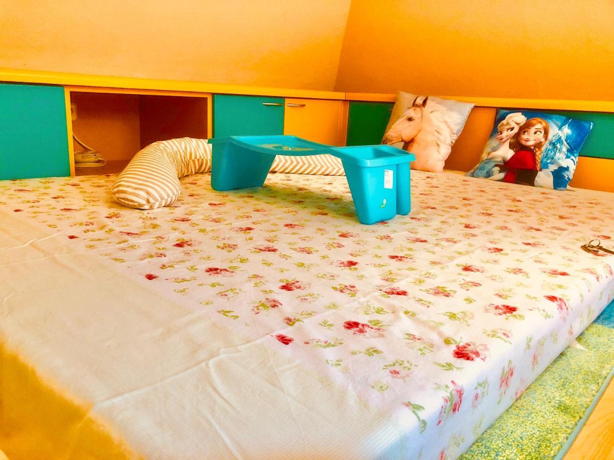 Apollo Inn Веленце Екстериор снимка
