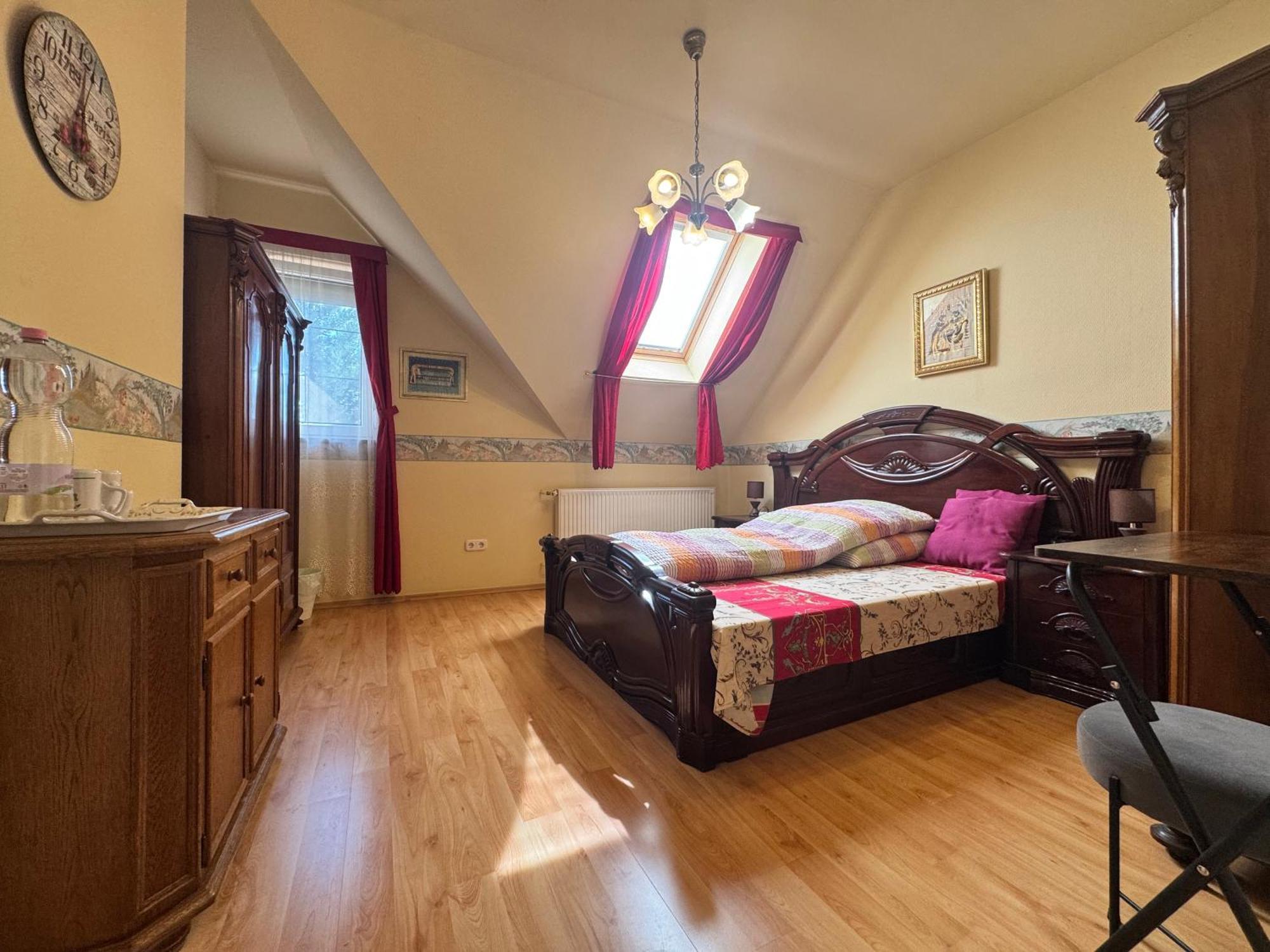 Apollo Inn Веленце Екстериор снимка
