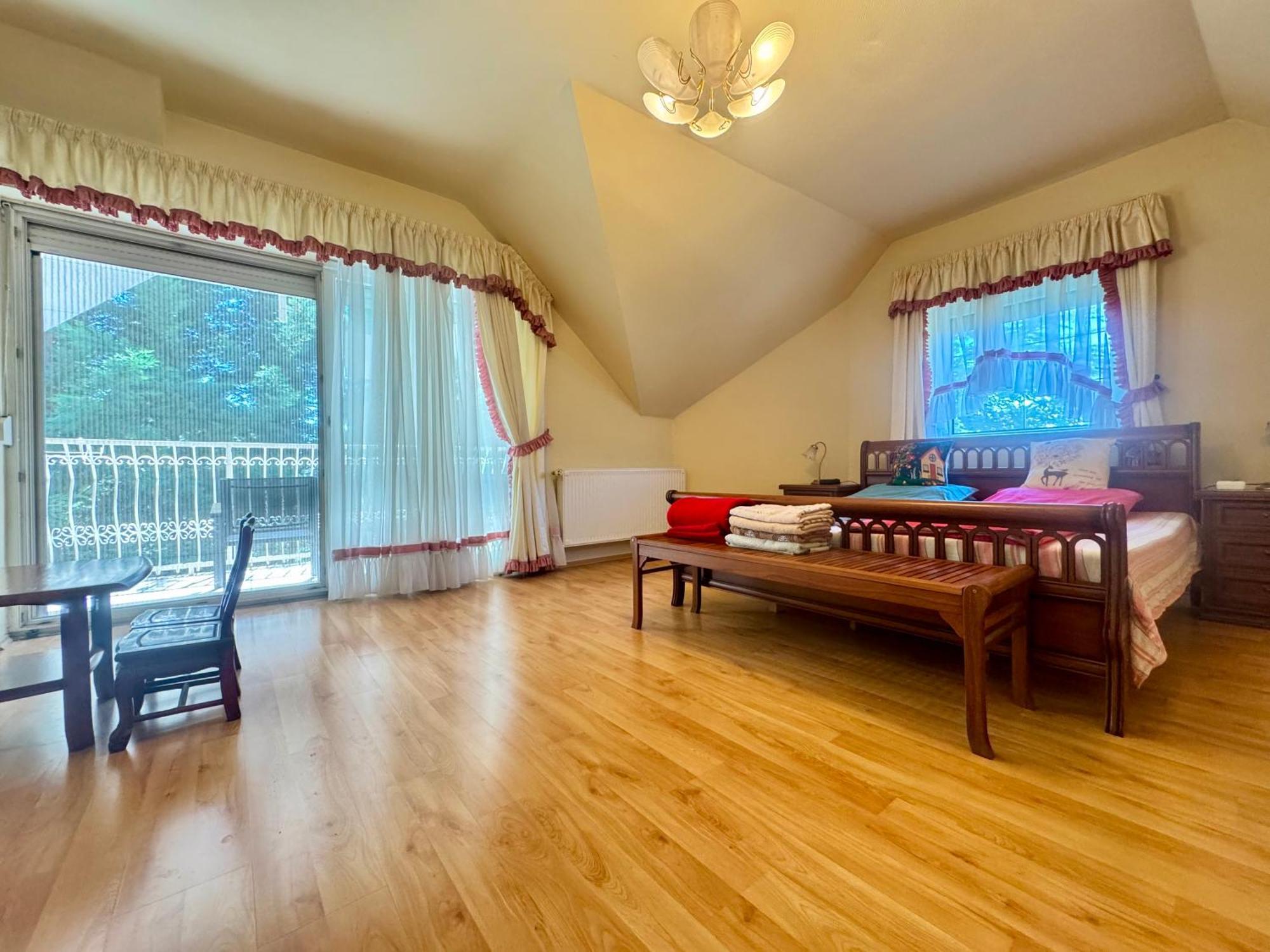 Apollo Inn Веленце Екстериор снимка